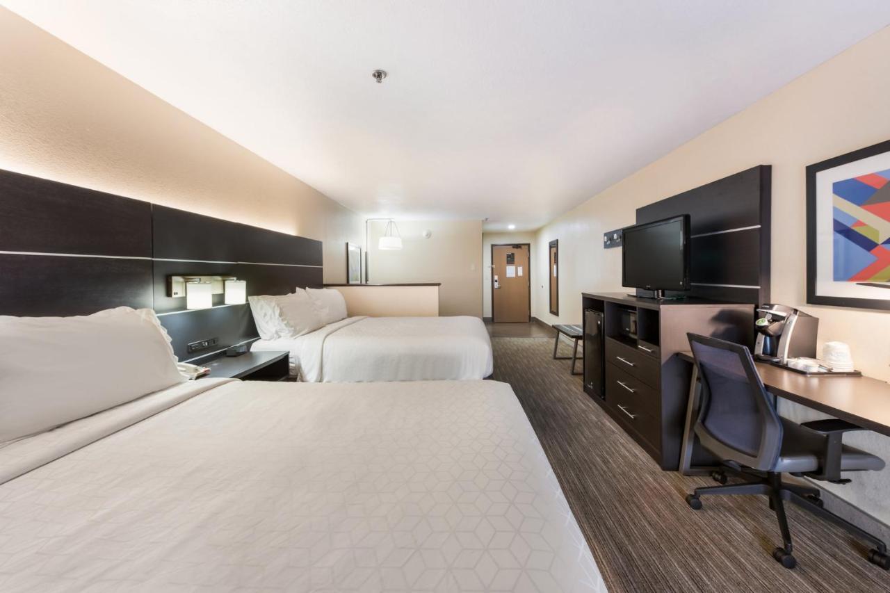 Holiday Inn Express London-I-70 By Ihg Экстерьер фото