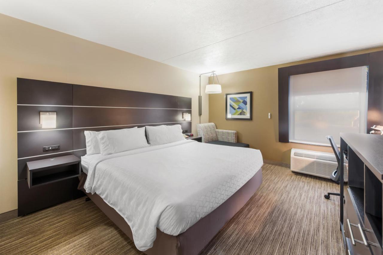 Holiday Inn Express London-I-70 By Ihg Экстерьер фото