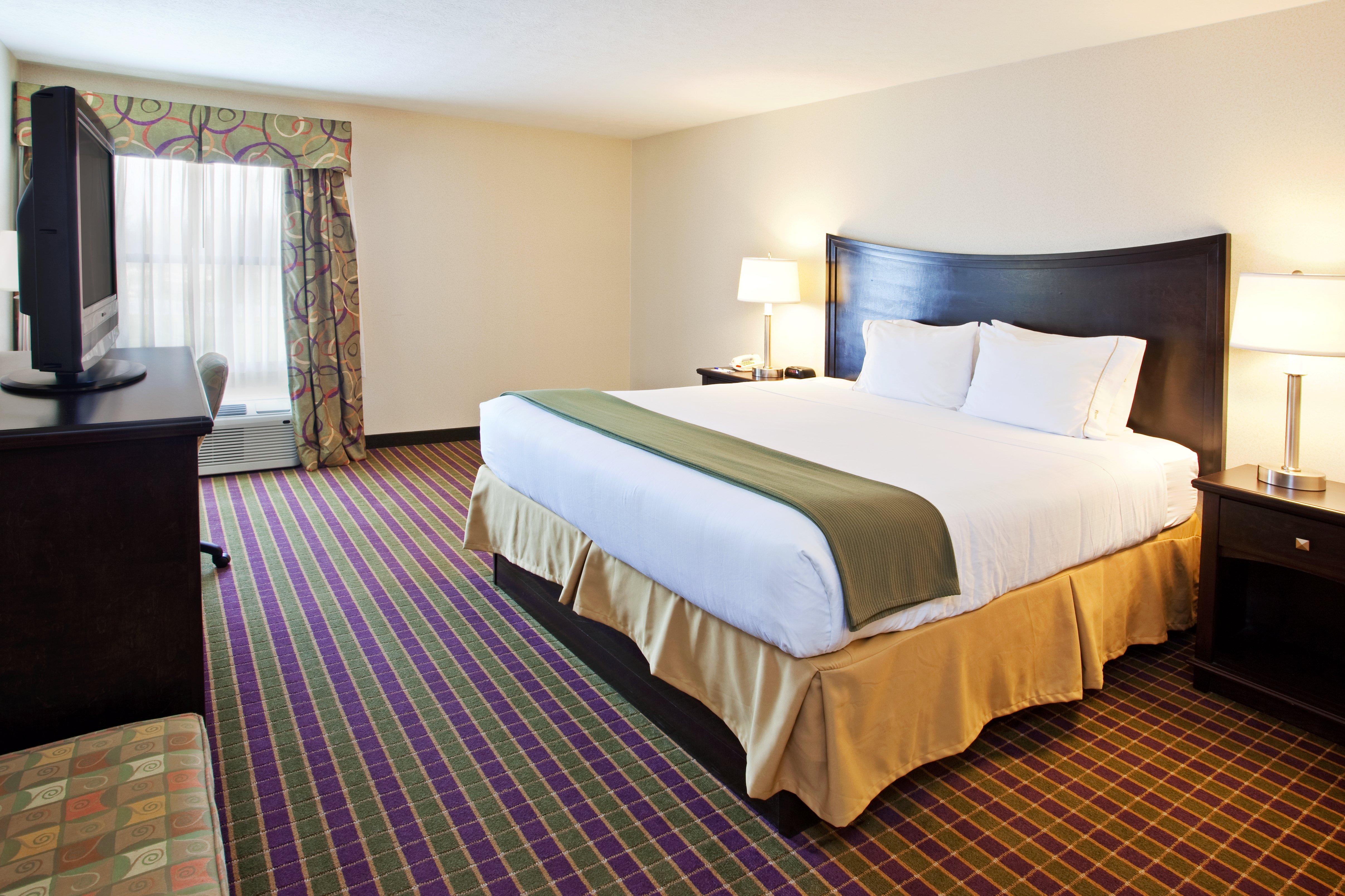 Holiday Inn Express London-I-70 By Ihg Экстерьер фото